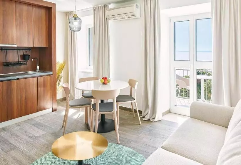 オーシャンビューのスーペリアー１ベッドルームアパートメント, Maistra Select Mlini Villas And Apartments