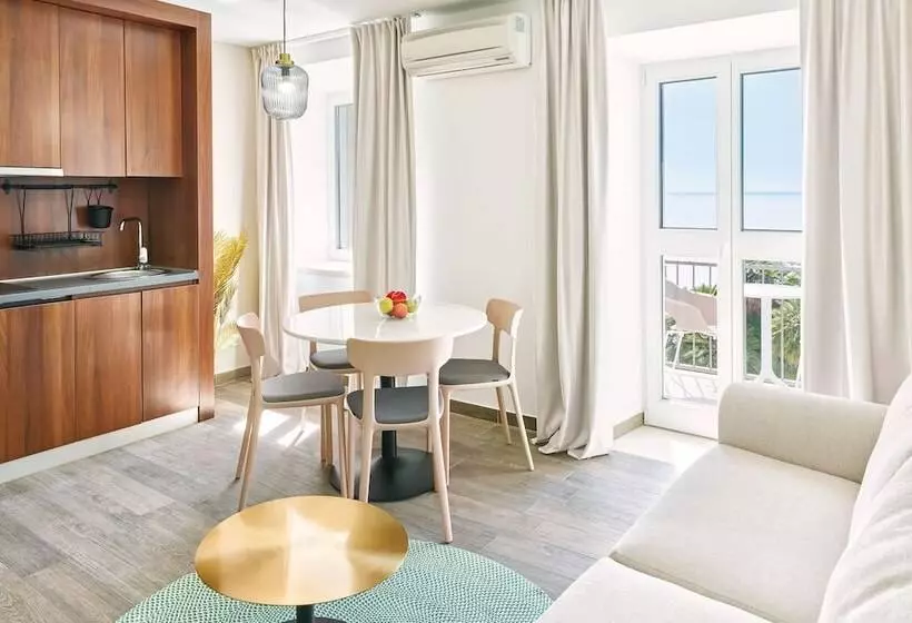 オーシャンビューのスーペリアー１ベッドルームアパートメント, Maistra Select Mlini Villas And Apartments