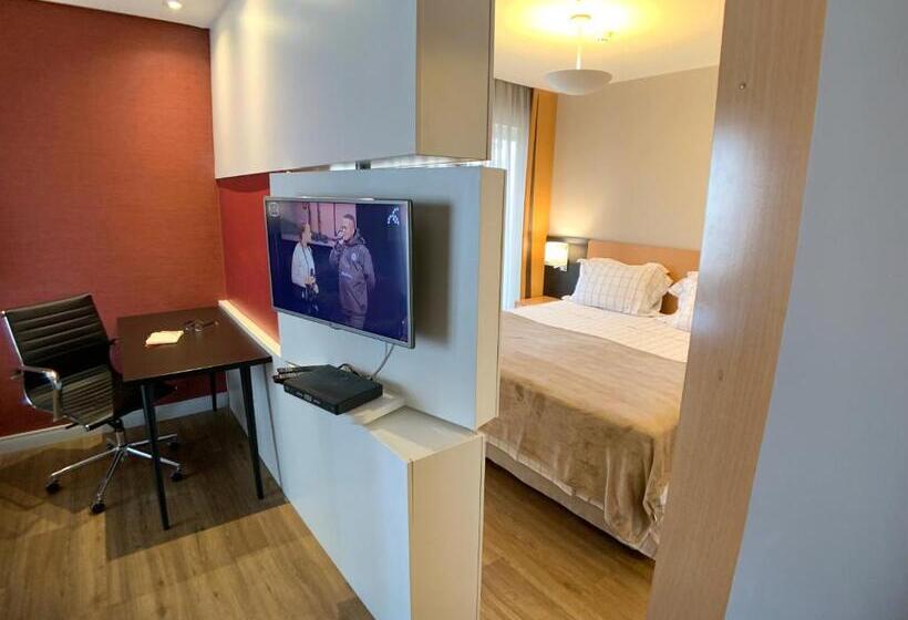 Appartamento 1 Camera da Letto con Balcone, Get A Flat 1103/jardins /paulista