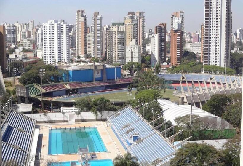 Appartamento 1 Camera da Letto con Balcone, Get A Flat 1103/jardins /paulista