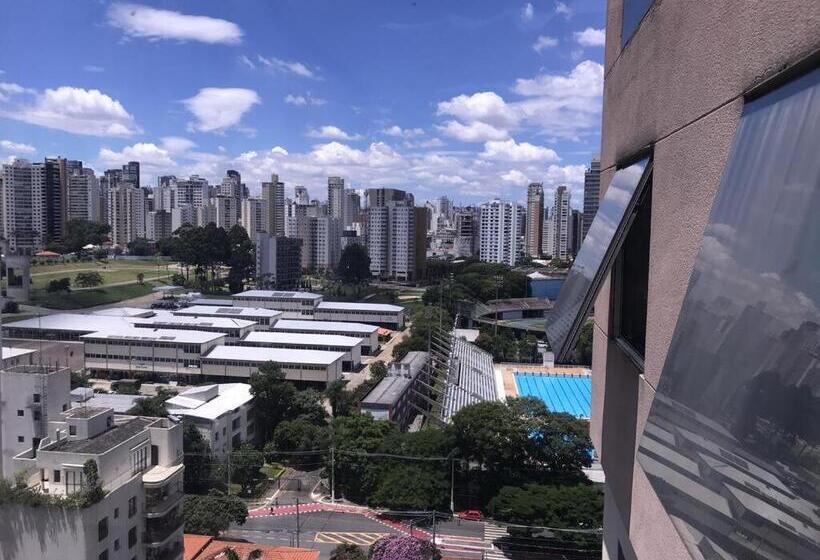 Appartamento 1 Camera da Letto con Balcone, Get A Flat 1103/jardins /paulista