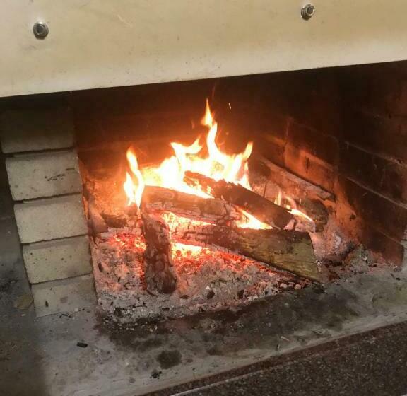 Дом 1 Спальня, стаи за гости тони