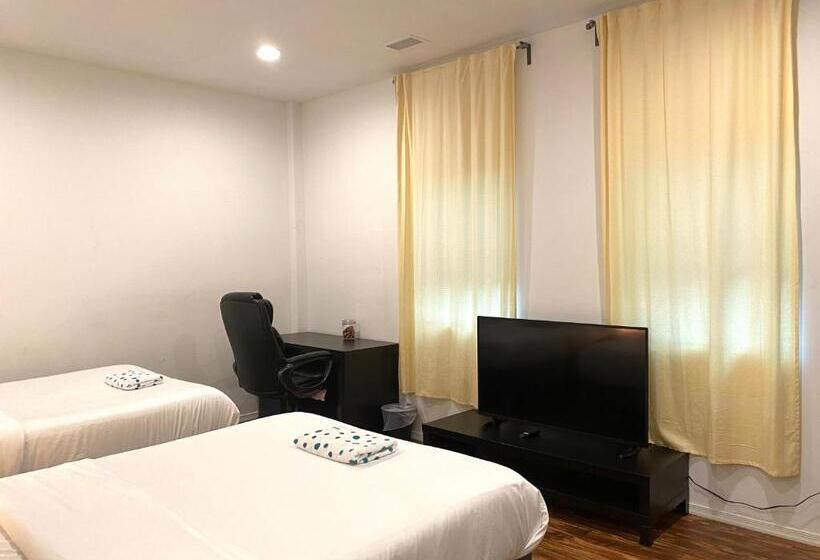 스탠다드 룸, Alina & Fanny   Philadelphia Convention Center