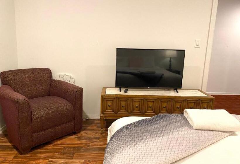 스탠다드 룸, Alina & Fanny   Philadelphia Convention Center