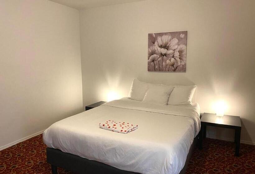 스탠다드 룸 공동 욕실, Alina & Fanny   Philadelphia Convention Center