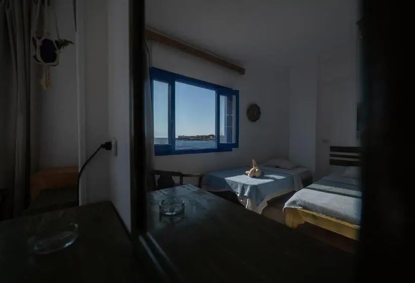 اتاق سه نفره دلوکس با چشمانداز دریا, Bamboo House Hotel Dahab