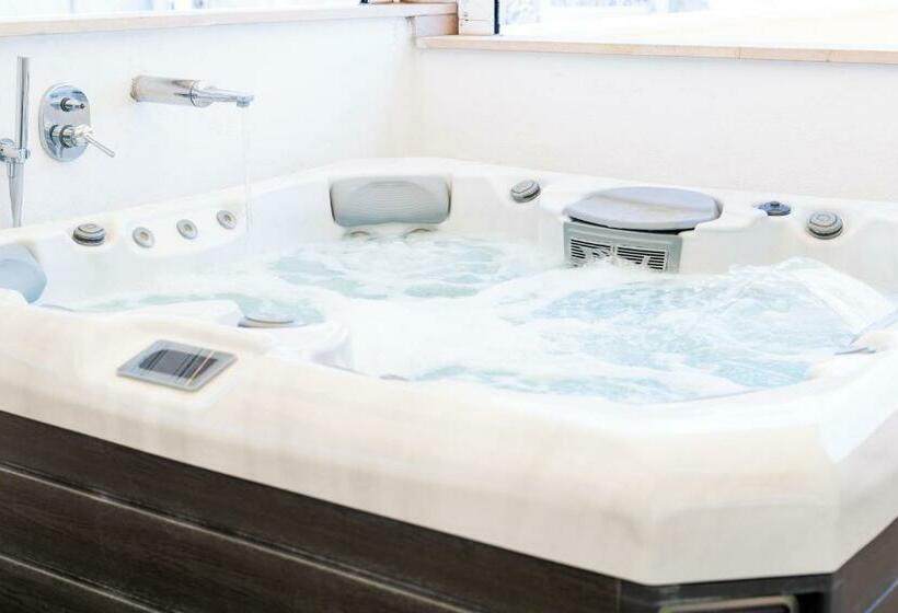 اتاق استاندارد, Palazzo Nicolaus Del Borgo Antico