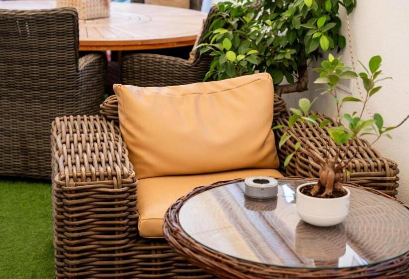 سوئیت با وان آب گرم, Palazzo Nicolaus Del Borgo Antico