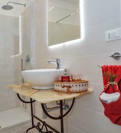 اتاق لوکس, Casa Lele