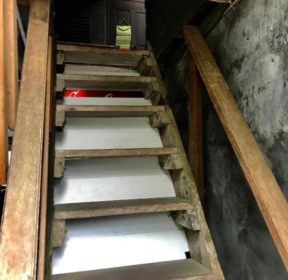 اتاق استاندارد, Pano Solar Guest House
