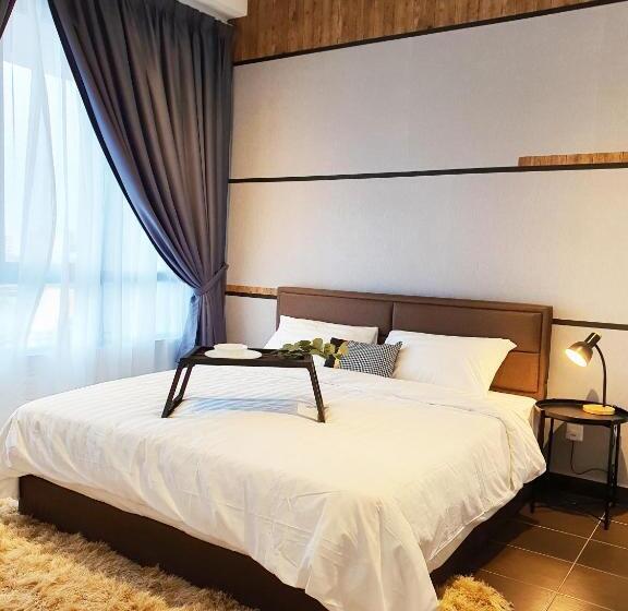 سوییت, Troika Kota Bharu By Salaam Suites
