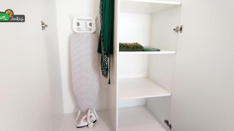 جناح, Troika Kota Bharu By Salaam Suites