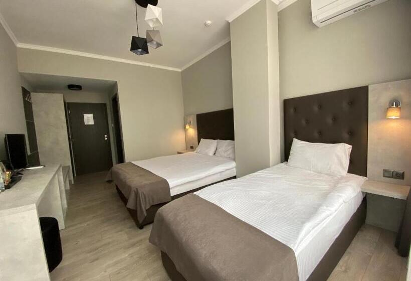 Номер Стандарт Трехместный, Comfort Guest Rooms