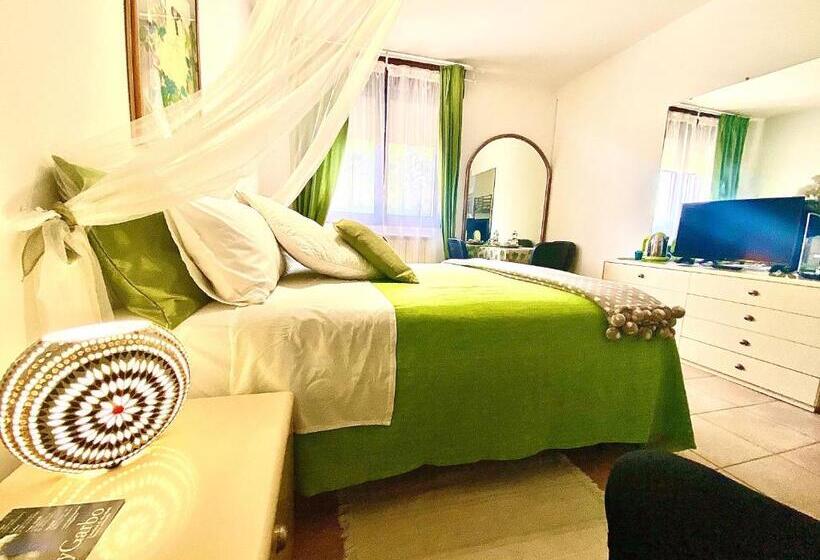 חדר דלוקס לארבעה, Garden Of Venice