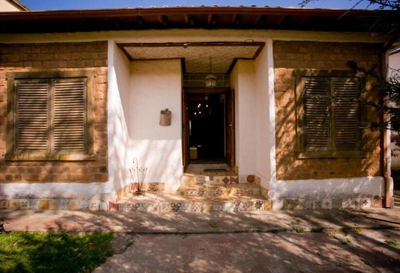 اتاق خانوادگی, Pouso Do Bichinho 1