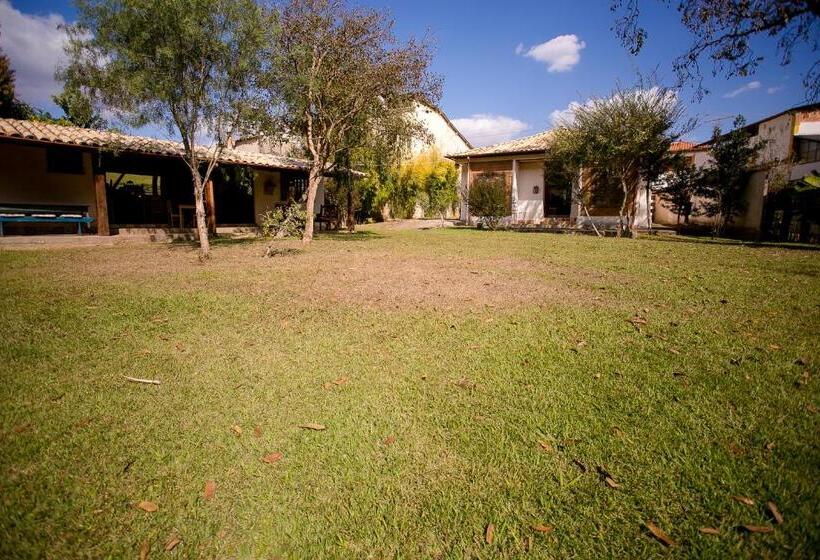 اتاق خانوادگی, Pouso Do Bichinho 1