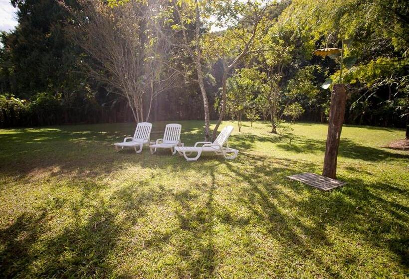 سوییت, Pouso Do Bichinho 1