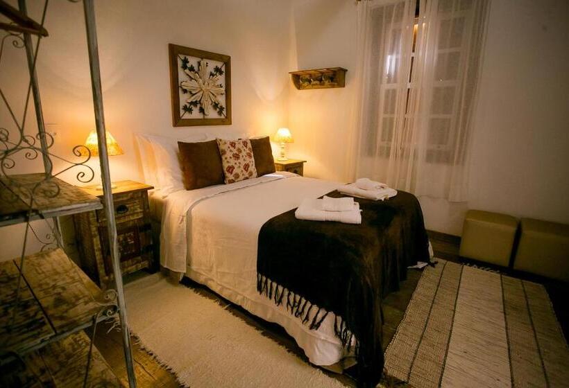 سوییت اجرایی, Pouso Do Bichinho 1