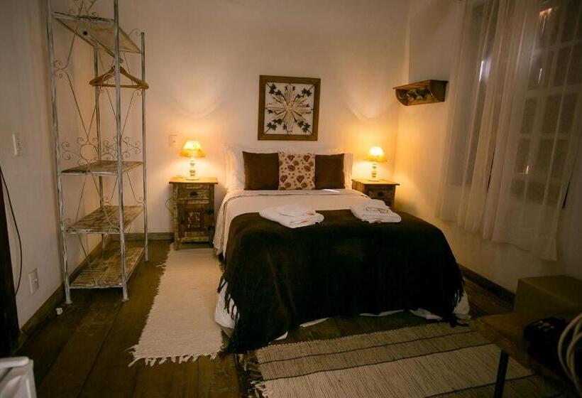 سوییت اجرایی, Pouso Do Bichinho 1