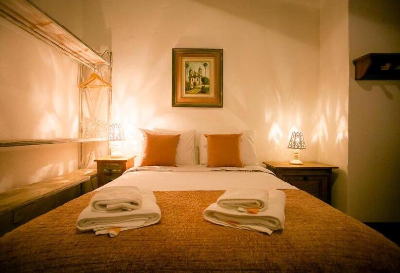 اتاق خانوادگی, Pouso Do Bichinho 1