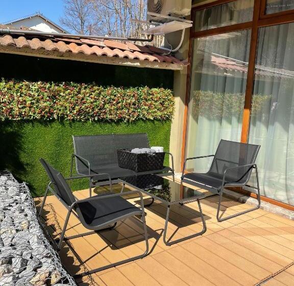 إستوديو سوبيريور, R34 Boutique Guest House