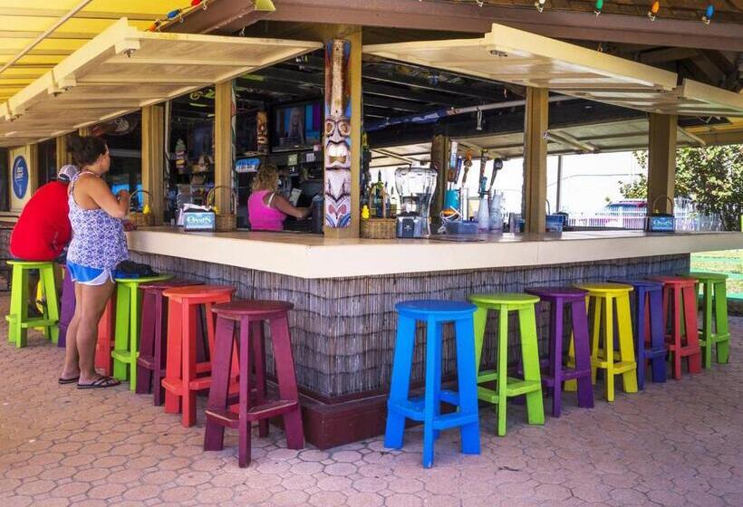 إستديو قياسى مزود بشرفة, Daytona Condo With Beautiful Ocean And City View