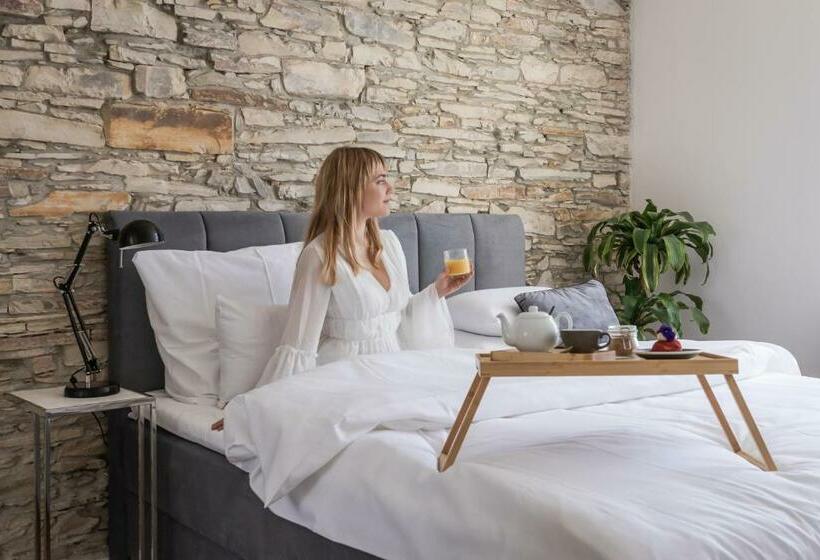 جناح عائلي, Design Pension Twenty 20