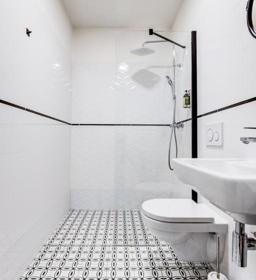 شقة غرفة واحدة, Design Pension Twenty 20