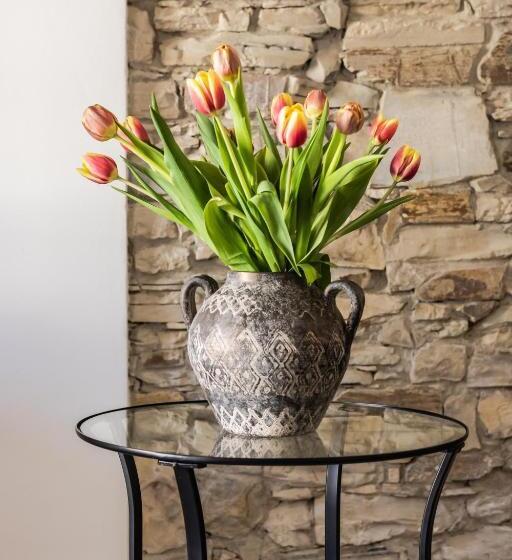 شقة غرفة واحدة, Design Pension Twenty 20