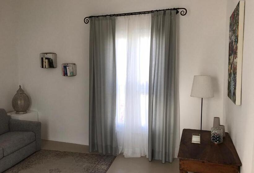 חדר סטנדרט לארבעה, La Casa Di Bacco B&b