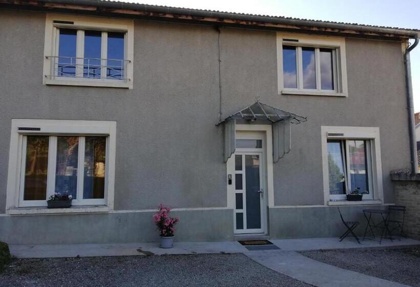 Standard Tent, Le Camping Du Capitaine