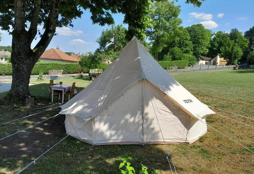 Standard Tent, Le Camping Du Capitaine