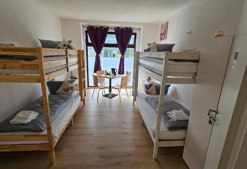 Четырехместный Номер Стандарт, My Hostel Füssen