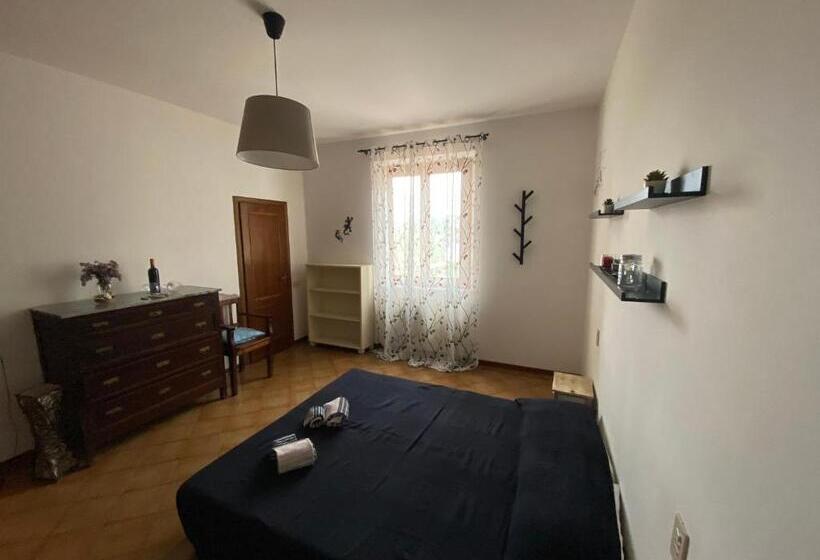 חדר סטנדרט, Casa Degli Eroi