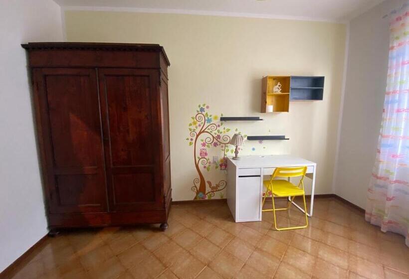 חדר סטנדרט חדר אמבטיה משותף, Casa Degli Eroi