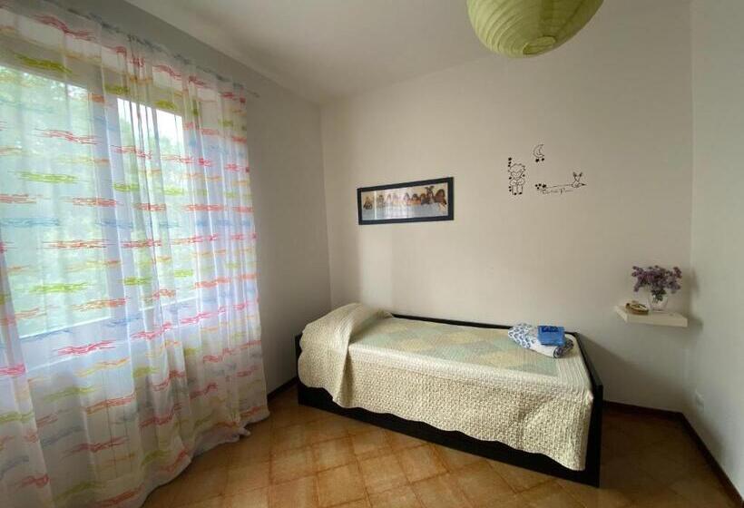 Номер Стандарт Совместная Ванная, Casa Degli Eroi