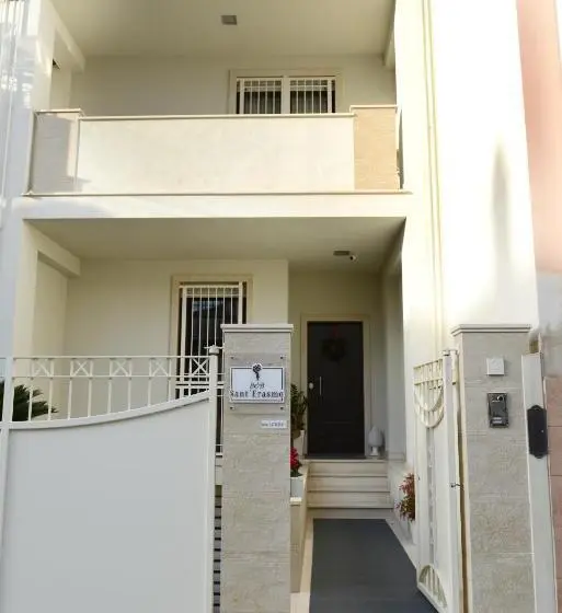 スーペリアの4人部屋, B&b Sant Erasmo