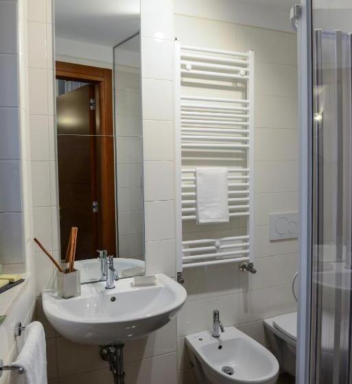 غرفة سوبيريور رباعية, B&b Sant Erasmo