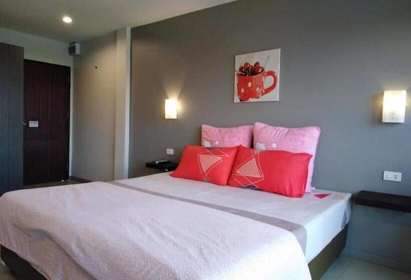 Quarto deluxe, ศรีกรุงดีลักซ์โฮเตล