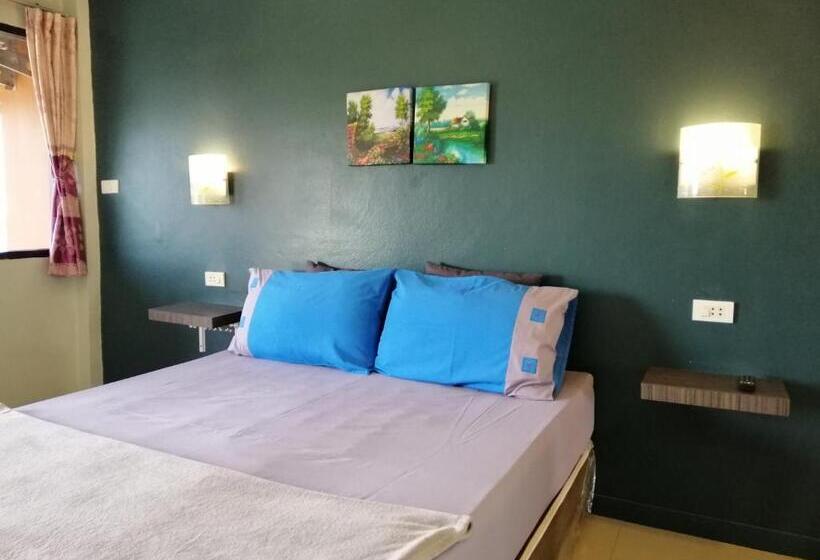 Quarto standard, ศรีกรุงดีลักซ์โฮเตล