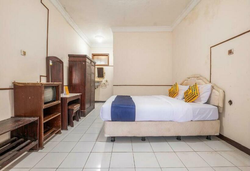 Номер Стандарт, Reddoorz At Hotel Padjajaran Tasikmalaya