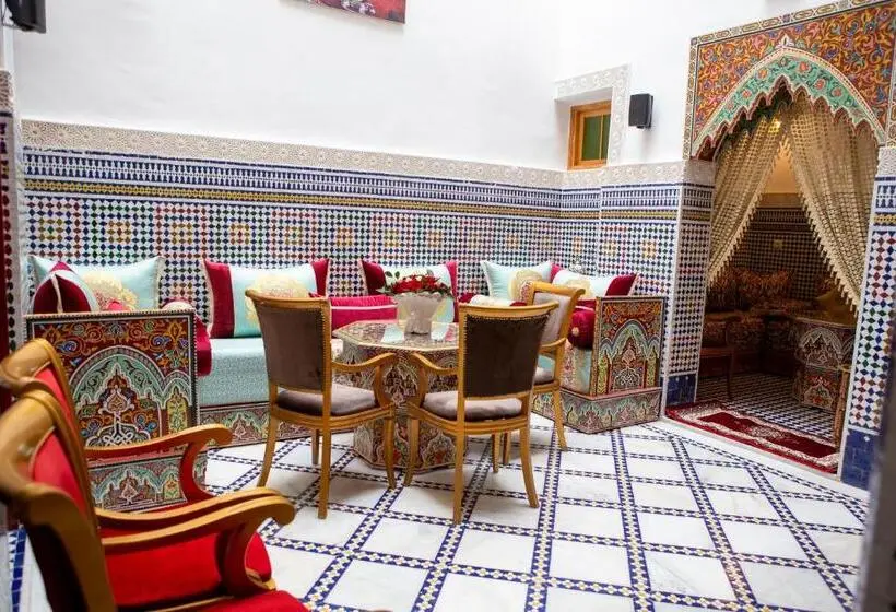 سوییت جونیور لوکس, Riad Shama Fes