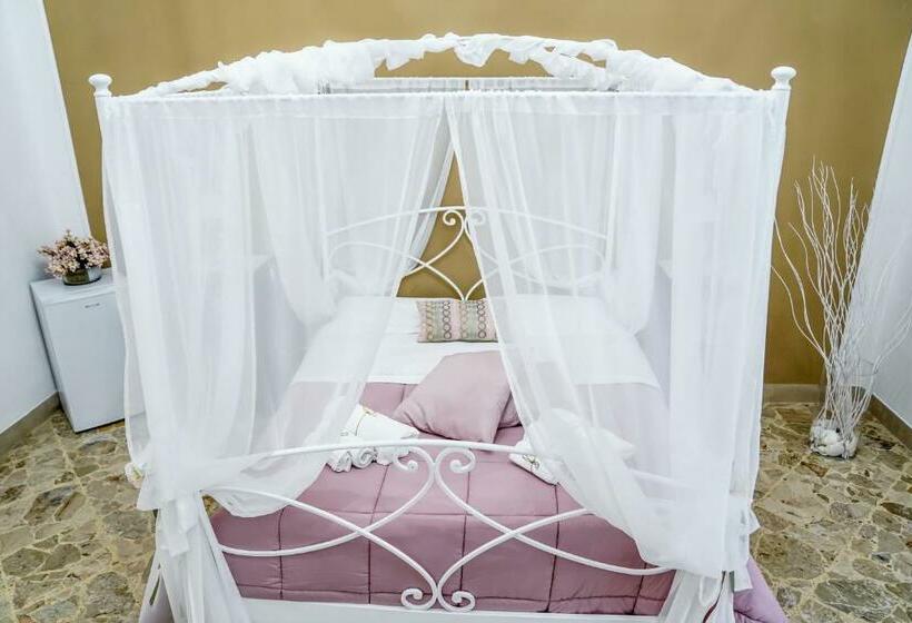 带大床的标准间, Il Marì