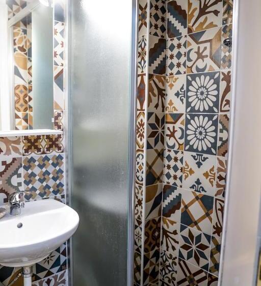 带大床的标准间, Il Marì