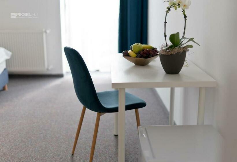 스탠다드 룸, Szitakötő Panzió