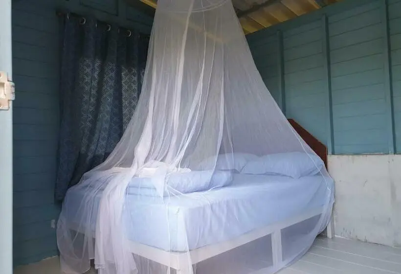 スタンダードバンガロー, Baan Suan Coconut Ko Yao Noi