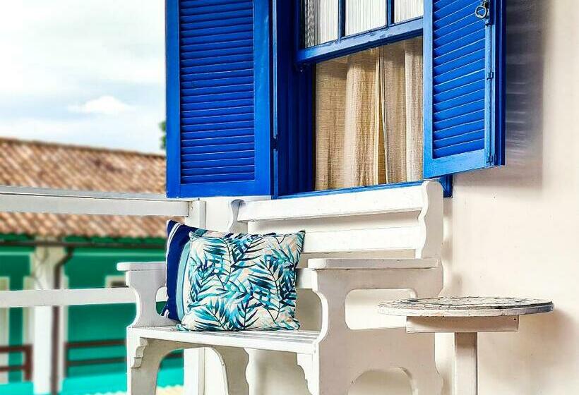 발코니가 있는 4인용 스탠다드 룸, Pousada Costa Verde