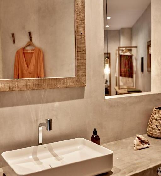 스위트 킹사이즈 침대, Villa Mango Jeri