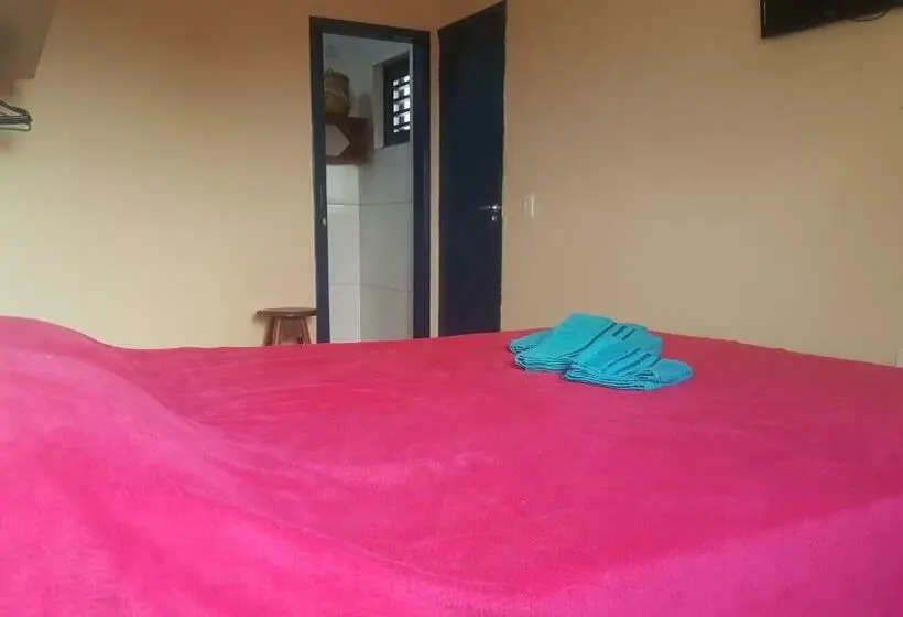 デラックスルーム, La Estacion Hostel   Pipa