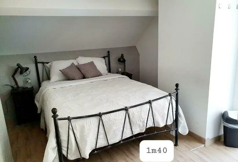 اتاق استاندارد, Les étangs Du Thioux Guest House